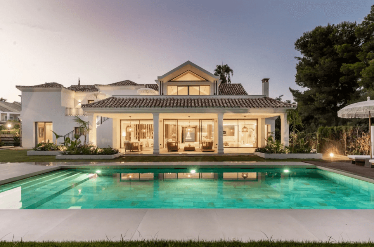 Andalusian-Inspired Villa Near Atalaya Golf