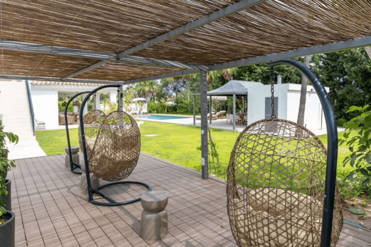 Andalusian-Inspired Villa Near Atalaya Golf