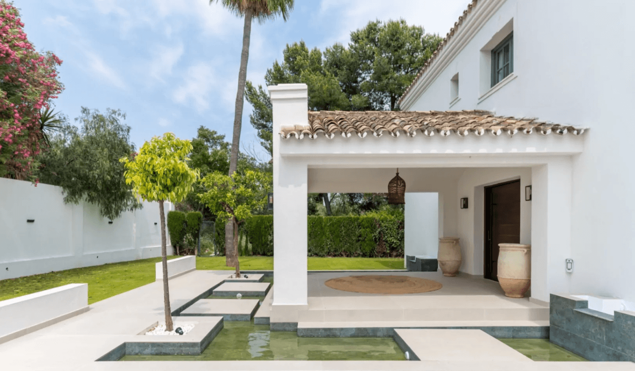 Andalusian-Inspired Villa Near Atalaya Golf