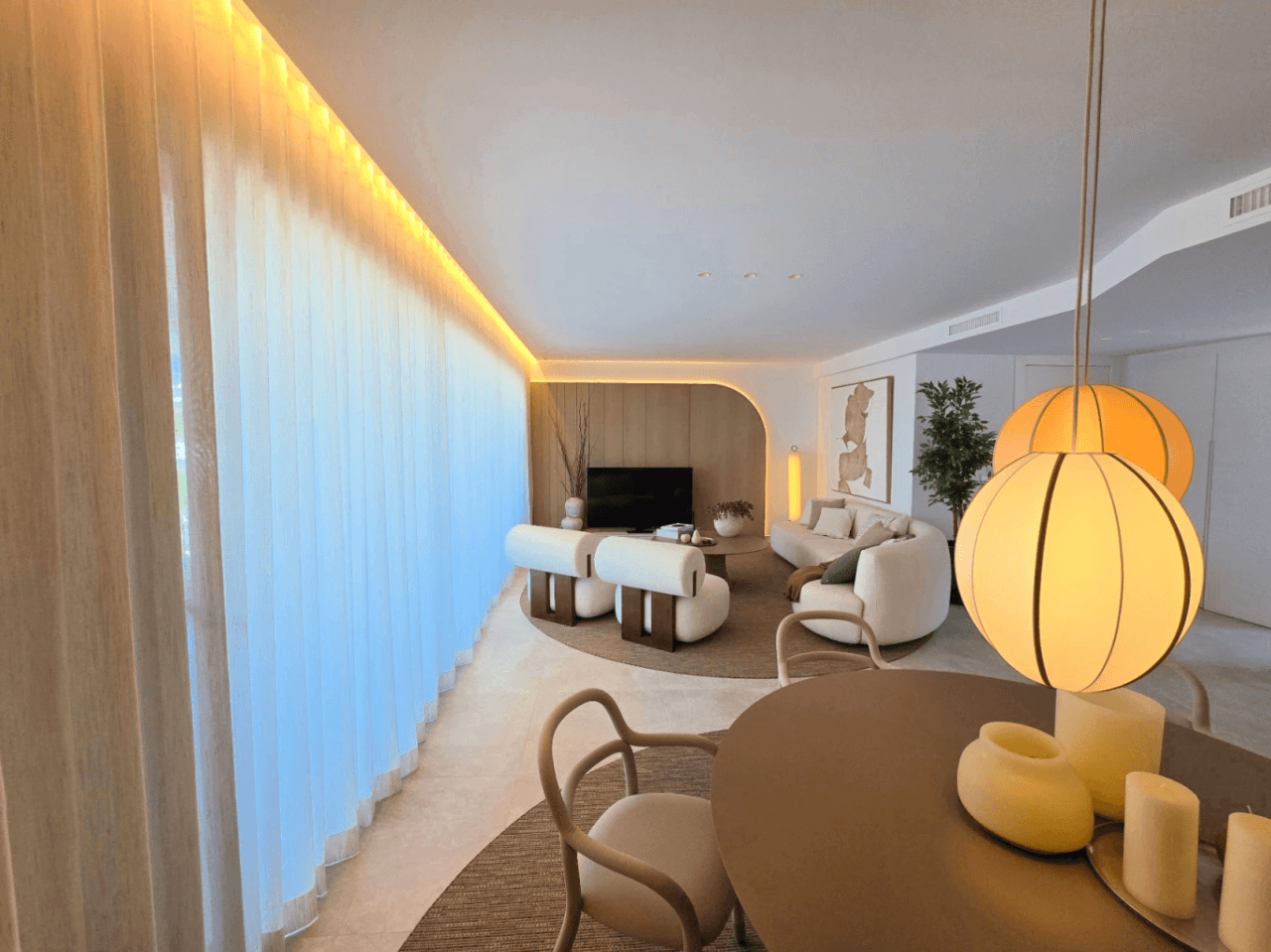 Luxurious Apartment with Panoramic Sea & Mountain Views in Soul, Marbella