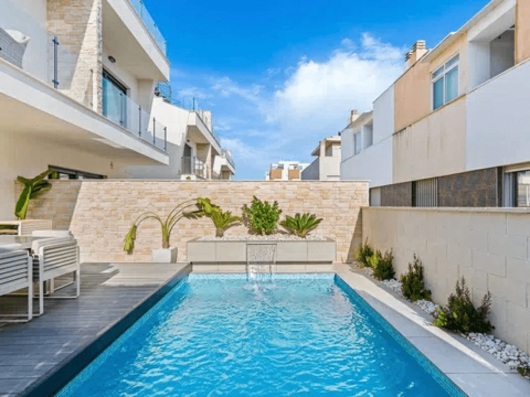 Town house for sale in Guardamar Del Segura