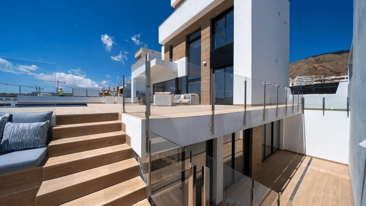 Villa for sale in Finestrat