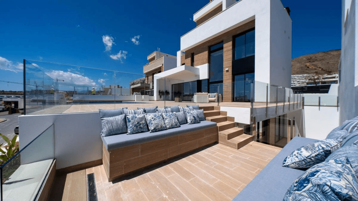 Villa for sale in Finestrat