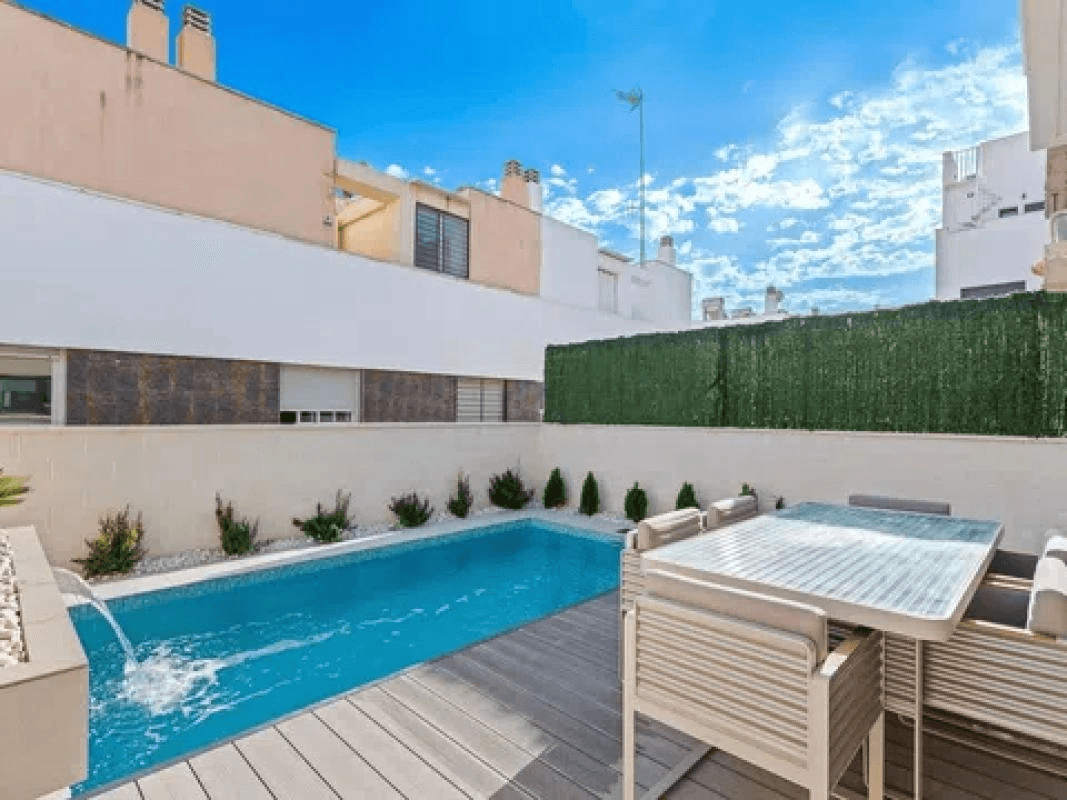 Town house for sale in Guardamar Del Segura