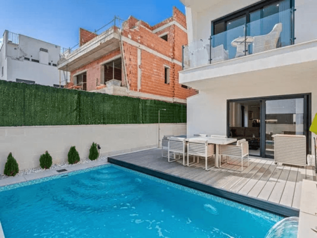 Town house for sale in Guardamar Del Segura