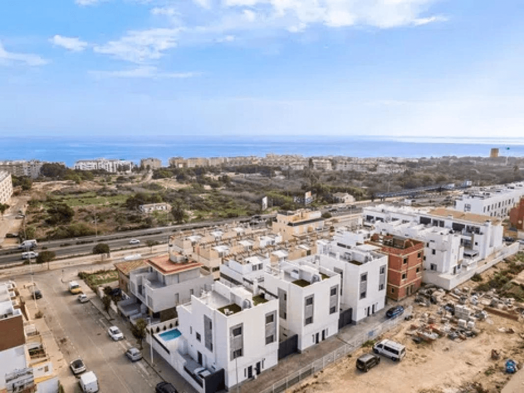 Town house for sale in Guardamar Del Segura