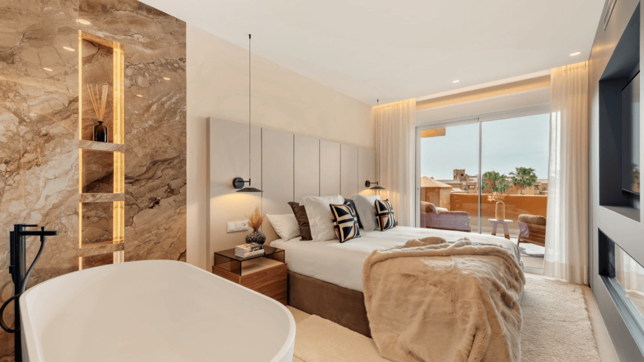 Spacious 3-Bedroom Apartment for Sale in Estepona, Costa del Sol