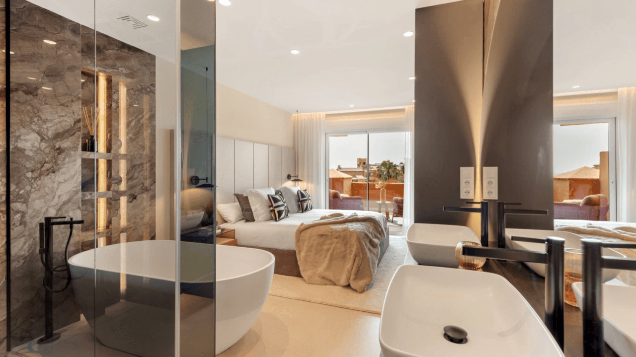 Spacious 3-Bedroom Apartment for Sale in Estepona, Costa del Sol
