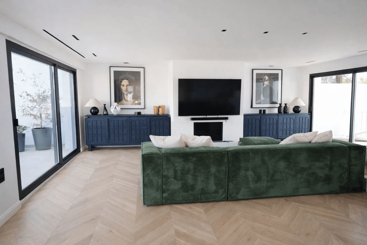 Luxury 3-Bedroom Duplex with Sea Views in Río Real, Marbella