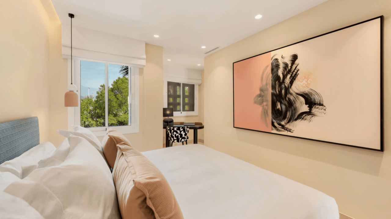Spacious 3-Bedroom Apartment for Sale in Estepona, Costa del Sol