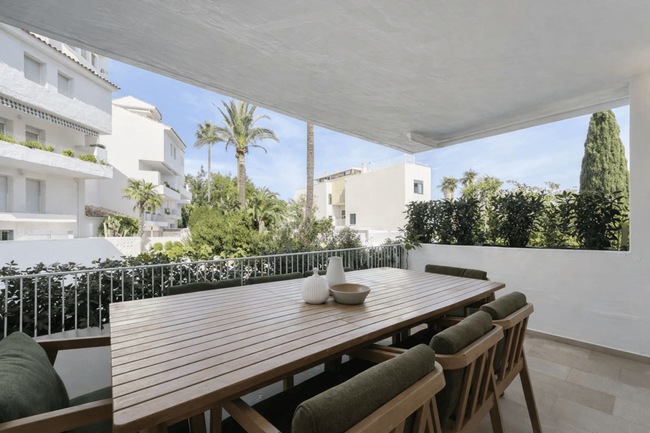 Luxury 3-Bedroom Duplex with Sea Views in Río Real, Marbella