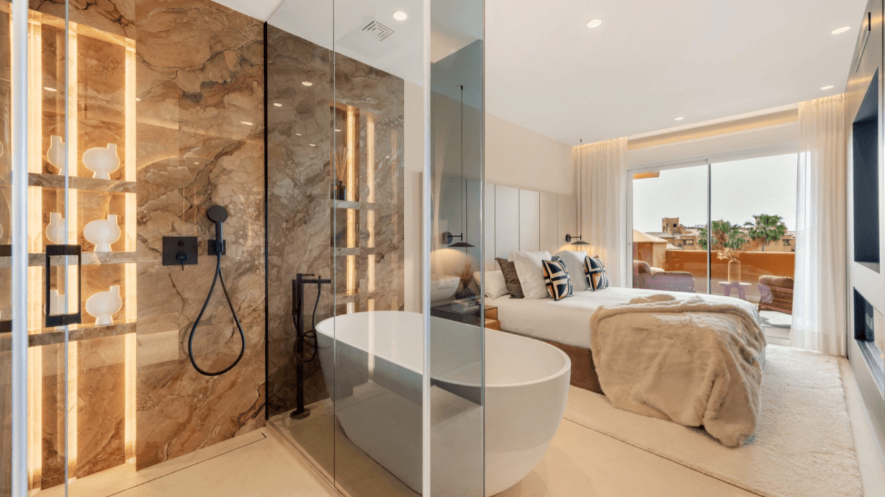 Spacious 3-Bedroom Apartment for Sale in Estepona, Costa del Sol