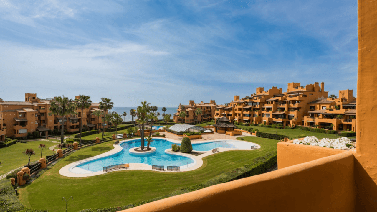 Spacious 3-Bedroom Apartment for Sale in Estepona, Costa del Sol