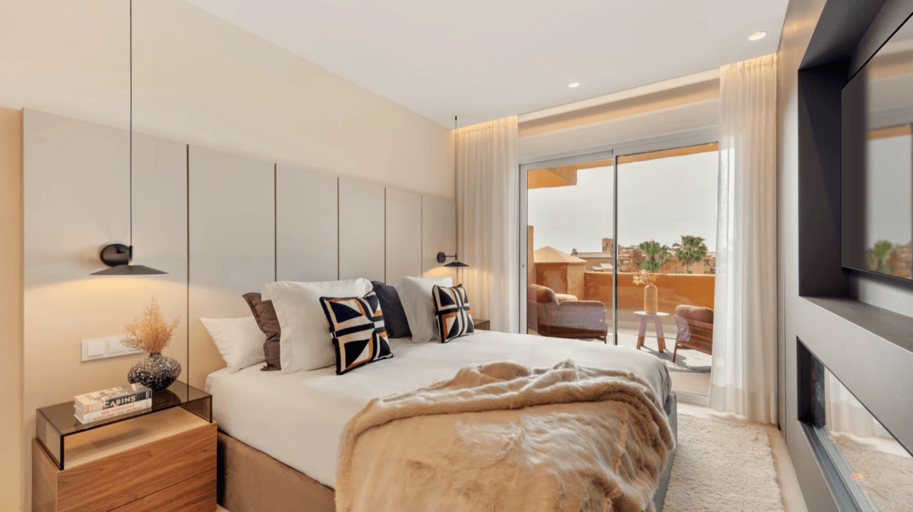 Spacious 3-Bedroom Apartment for Sale in Estepona, Costa del Sol