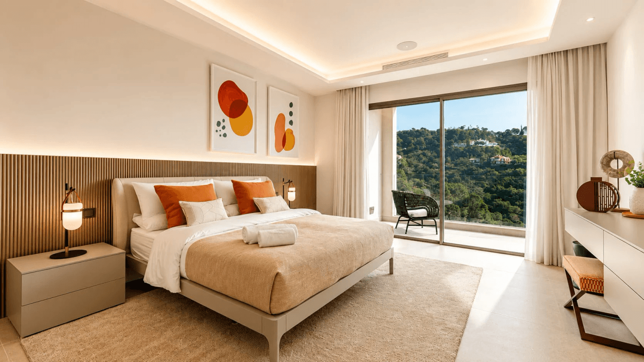 Luxurious 6-Bedroom Villa for Sale in Benahavís, Costa del Sol