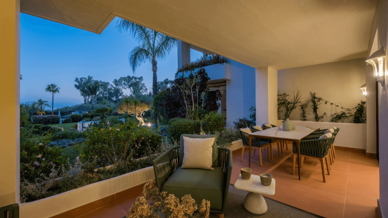 Stunning 3-Bedroom Apartment for Sale in Estepona, Costa del Sol