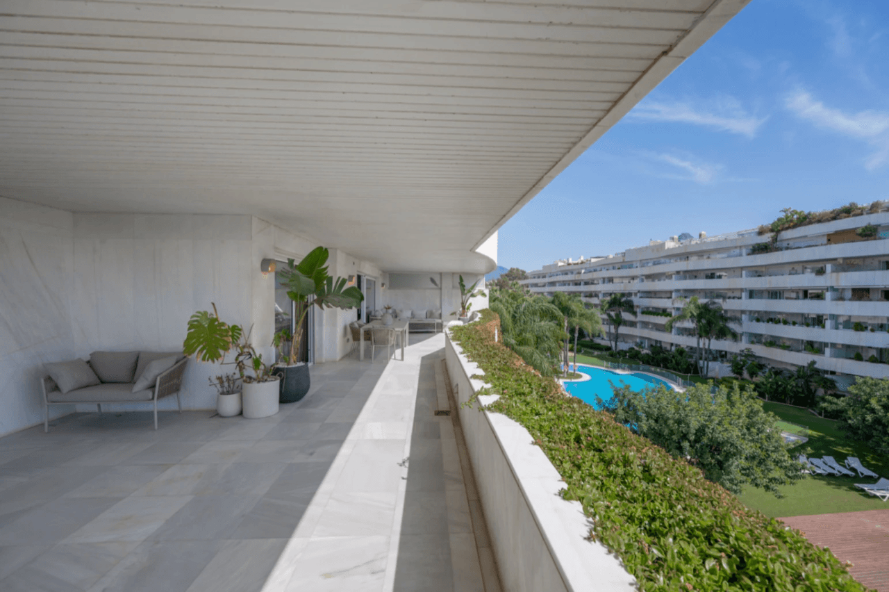 Stunning 3-Bedroom Apartment for Sale in Marbella, Costa del Sol