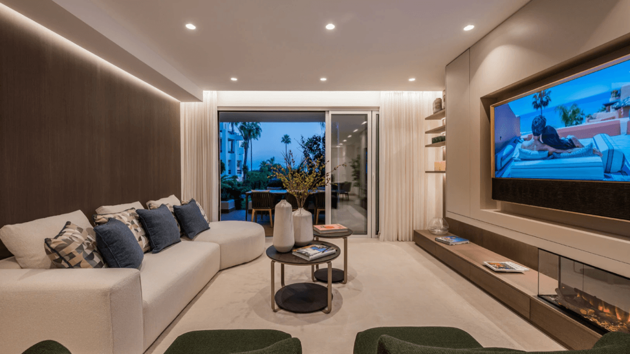 Stunning 3-Bedroom Apartment for Sale in Estepona, Costa del Sol