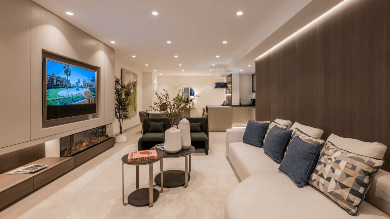 Stunning 3-Bedroom Apartment for Sale in Estepona, Costa del Sol