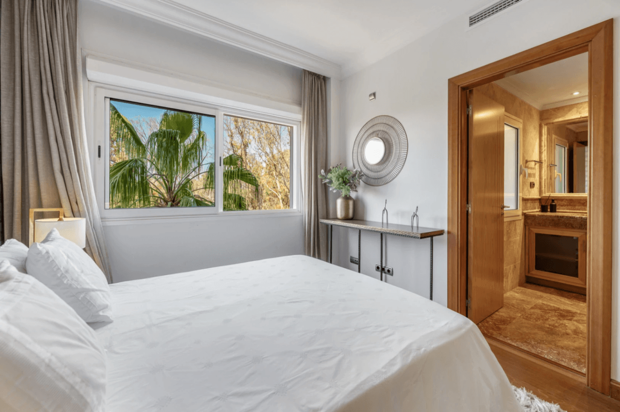 Stunning 3-Bedroom Apartment for Sale in Marbella, Costa del Sol