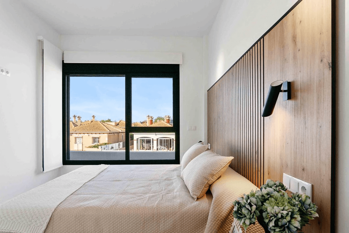 Villa for sale in Los Montesinos